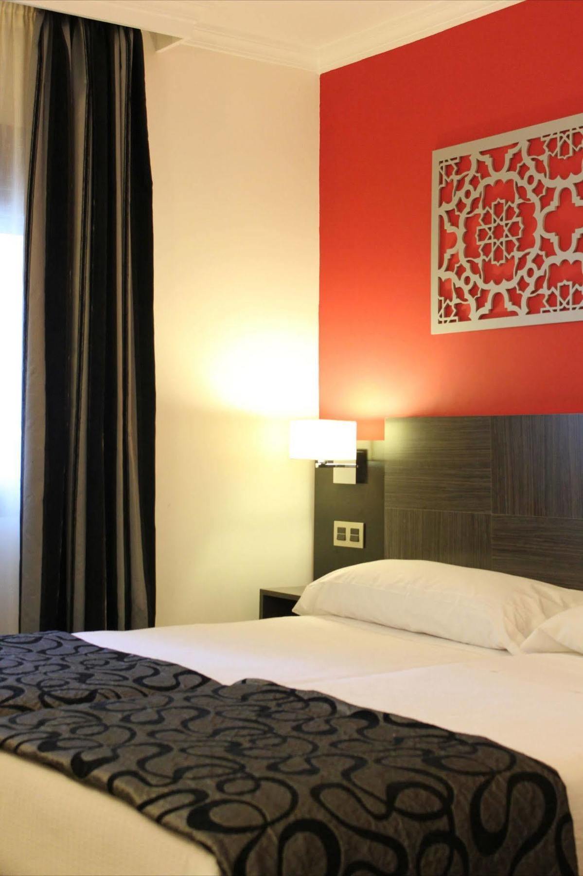 Hotel Venecia Sevilla Eksteriør bilde